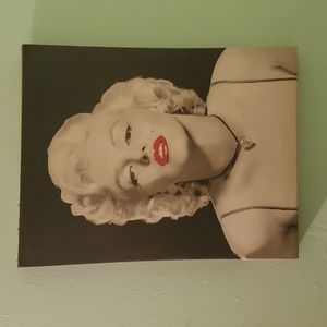 SOLD  black and white Marilyn Monroe wall pictures